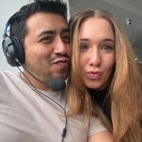 Sofii_n_Diego webcam