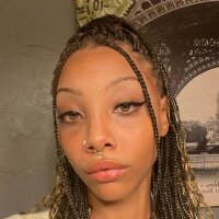thebaddestgyal's Offline Chat Room
