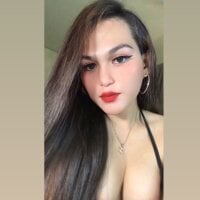 Miss_twinny21