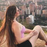 Ariana_Russel