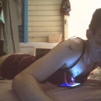 transsexy2018's Offline Chat Room