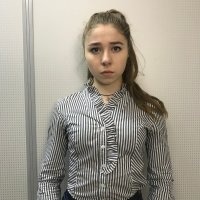 AdaliiaSerba Adlı Modelin Çevrimdışı Sohbet Odası