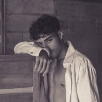 RaphaelDufort webcam model