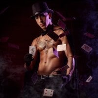 Donovan_Desmond webcam model