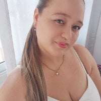 Miaa_velvett webcam model