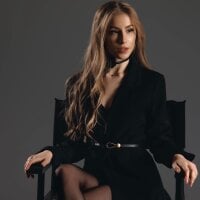 VioletiSwone webcam model