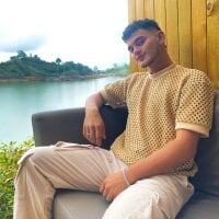Alex_ThomsonXxX model avatar
