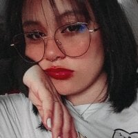 littlec4ke webcam model