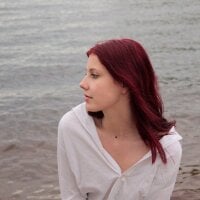 EvelineLamyyn Offline chat-huone