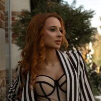 nikkimitchell webcam model