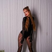 NaturalBeaty webcam model