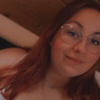sexyeveline's Offline Chat Room