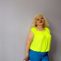 BlondSibilla's Offline Chat Room