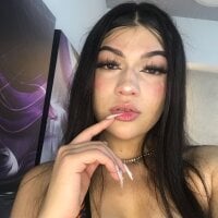 Christen_Candy's Offline Chat Room