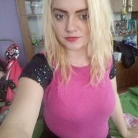 Anamaria2's Offline Chat Room