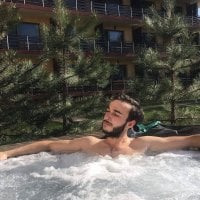 AnonimSurprise's Offline Chat Room