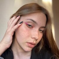 Alice_Froms webcam model