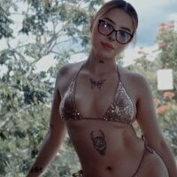 lexi_splitt webcam model