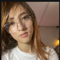 Ashley_v's Profile Pic