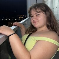 exstremelyslay's Offline Chat Room