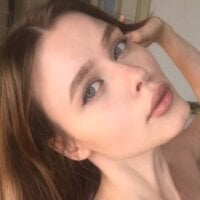 Melan_Holly offline chatrum