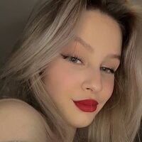 AprilLeez's Offline Chat Room