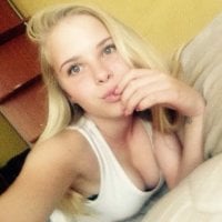 EveDelAzure's Offline Chat Room