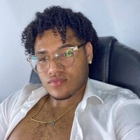 tommyy_love model avatar