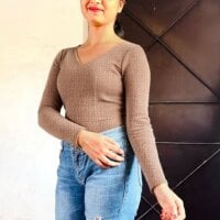 Saniya_Doll webcam model