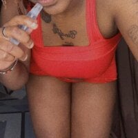 Slimthicky9 webcam