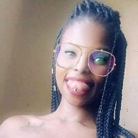 Ebonyjane4Tarzan2's Offline Chat Room