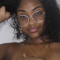 Camila-anal's Offline Chat Room