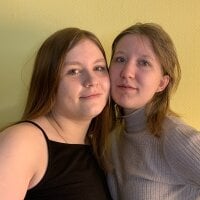 BlackWidowf's Offline Chat Room