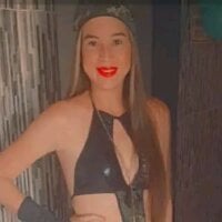 Zoila28 webcam model