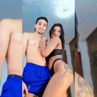 Phòng Chat Ngoại tuyến Couple_VeryHotXXX