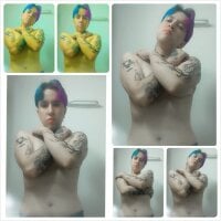 azumi_clay's Offline Chat Room