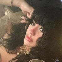 Erika_peach