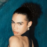 FELINEXOXO's Profile Pic