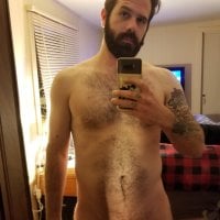 thatfuckingdog Adlı Modelin Çevrimdışı Sohbet Odası