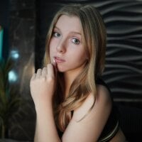 Layla_Glam webcam model