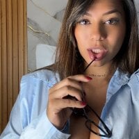 CamilleMoreau webcam model