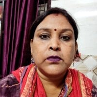 Sakinaa77 webcam model