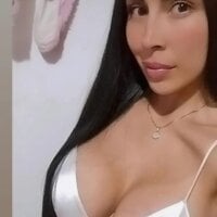 celeste_swet's Avatar Pic