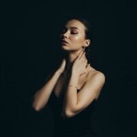 PrettyMegan webcam model