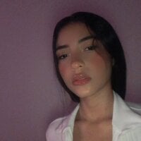 Arlet_pink webcam