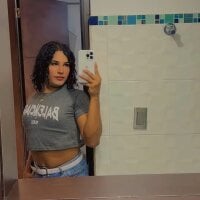 isabellaho1317