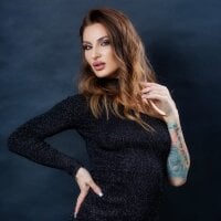 LilaStarr webcam model