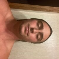 TicklingMind@xh's Offline Chat Room