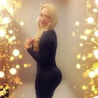 IvanaBliss webcam model