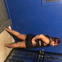 passionstrawberry's Offline Chat Room